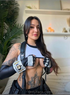 Taylor Roze Photo #25