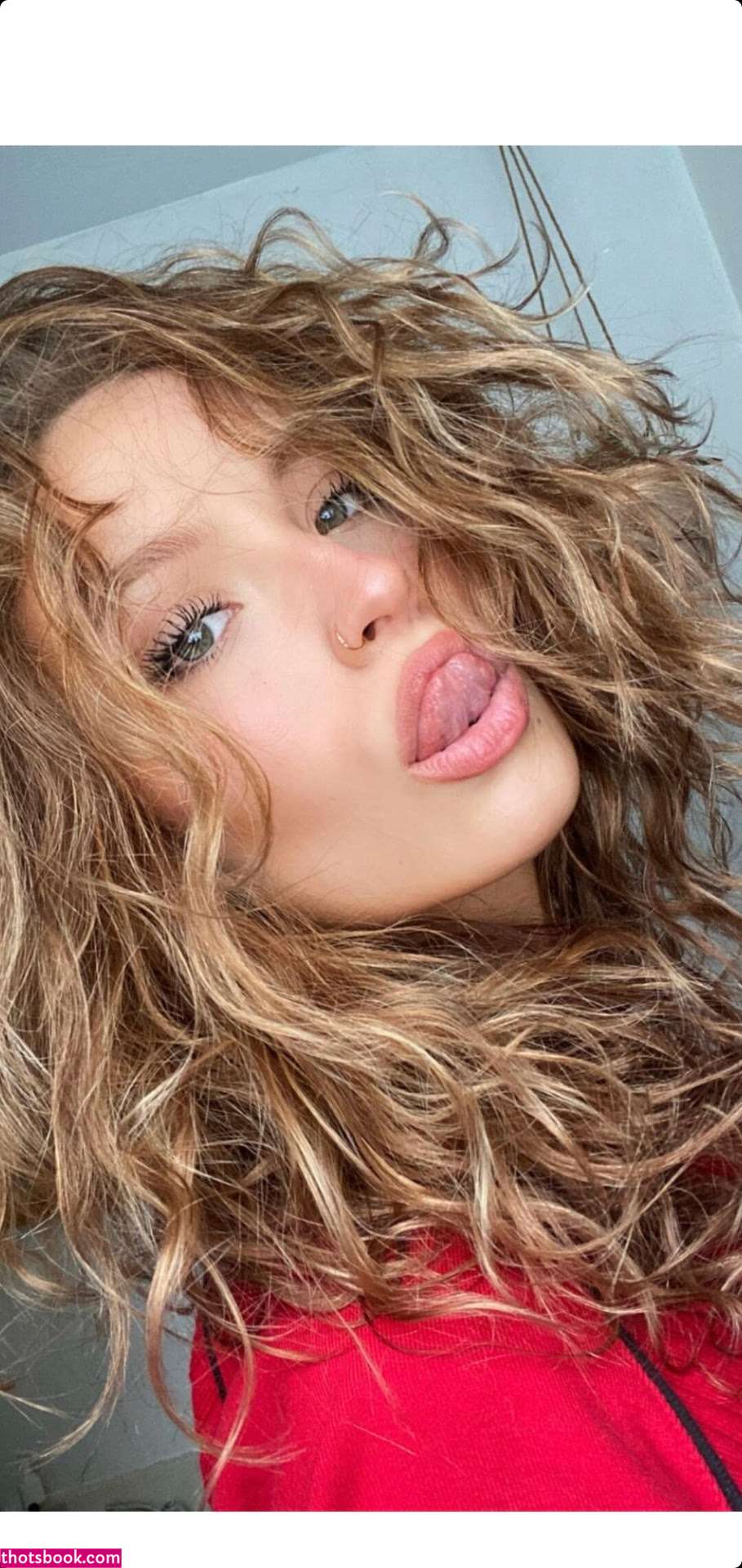 Mia Handley Photo #28