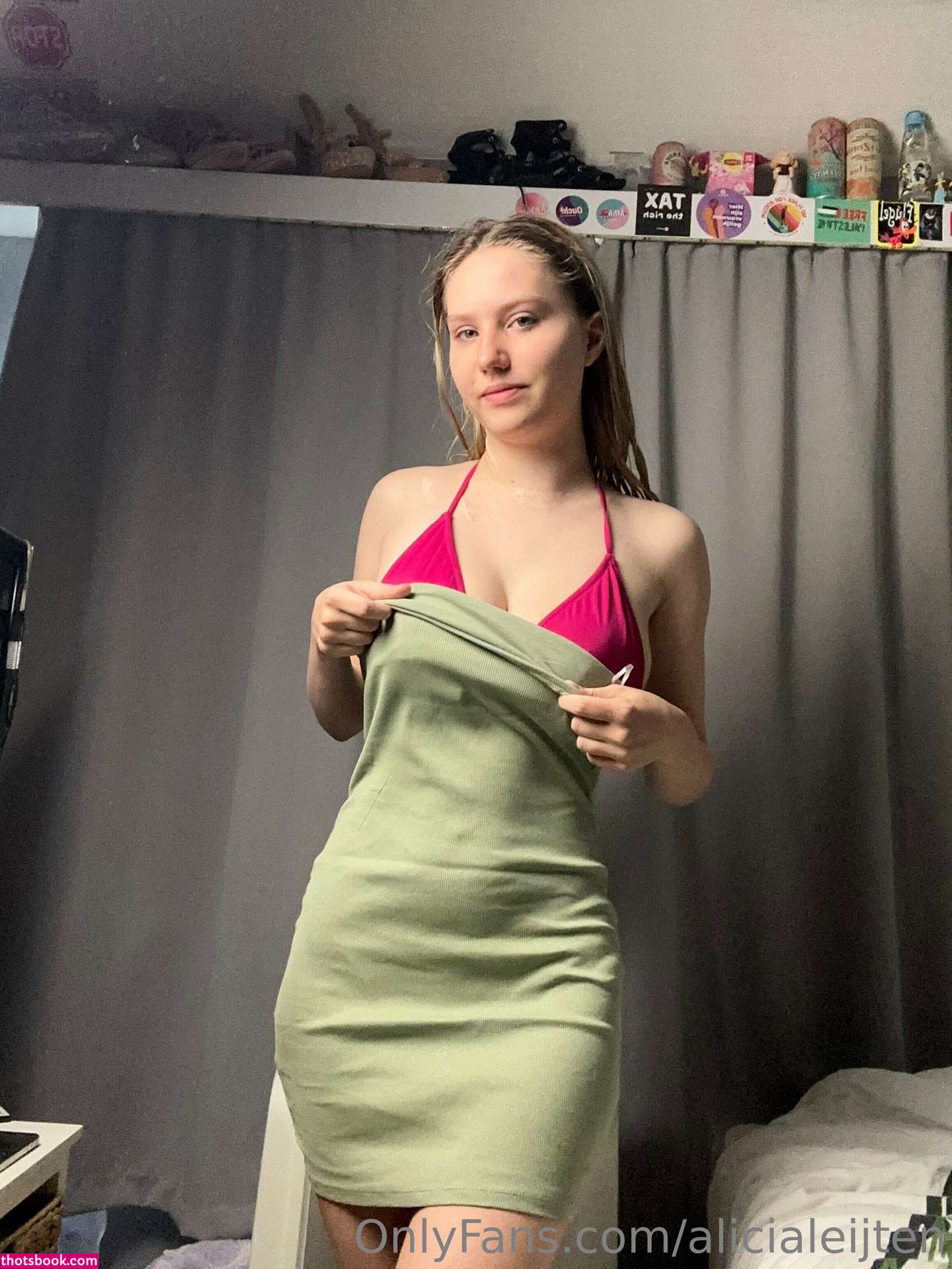 Gewoonalicia aka  alicialeijten Photo #22