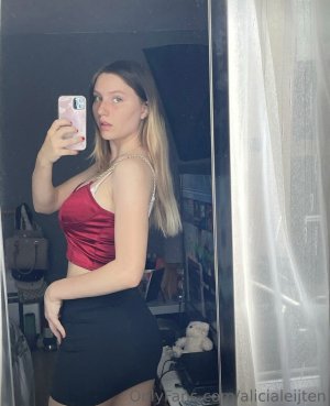 Gewoonalicia aka  alicialeijten Photo #39