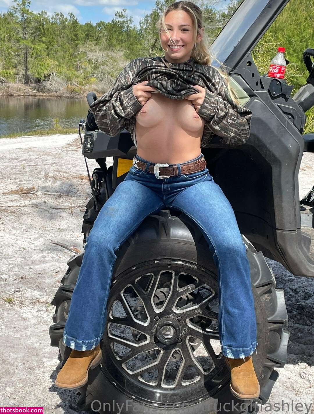 Truckgirlashley Photo #83