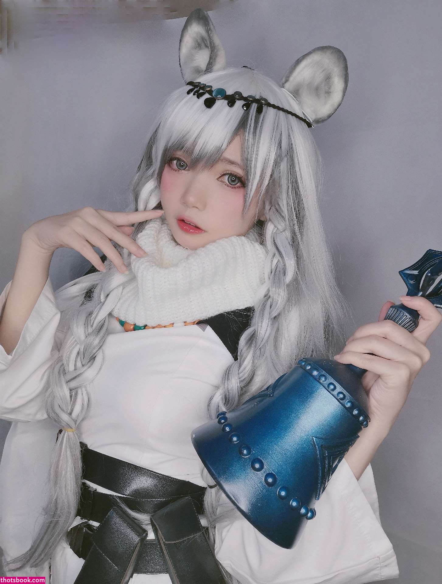 Miu Cosplayer Photo #7