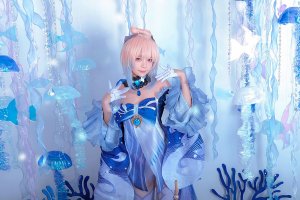 Miu Cosplayer Photo #27