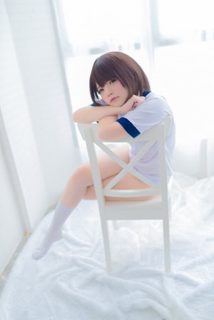 Miu Cosplayer Photo #34