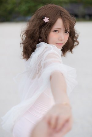 Miu Cosplayer Photo #148