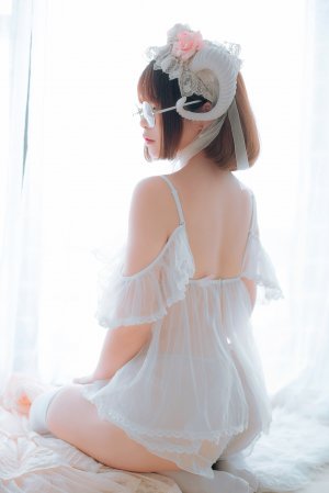 Miu Cosplayer Photo #186