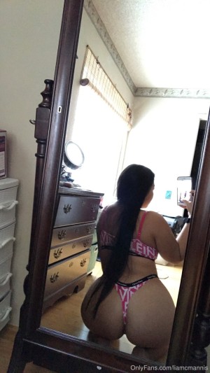 Lia Mcmannis Photo #29