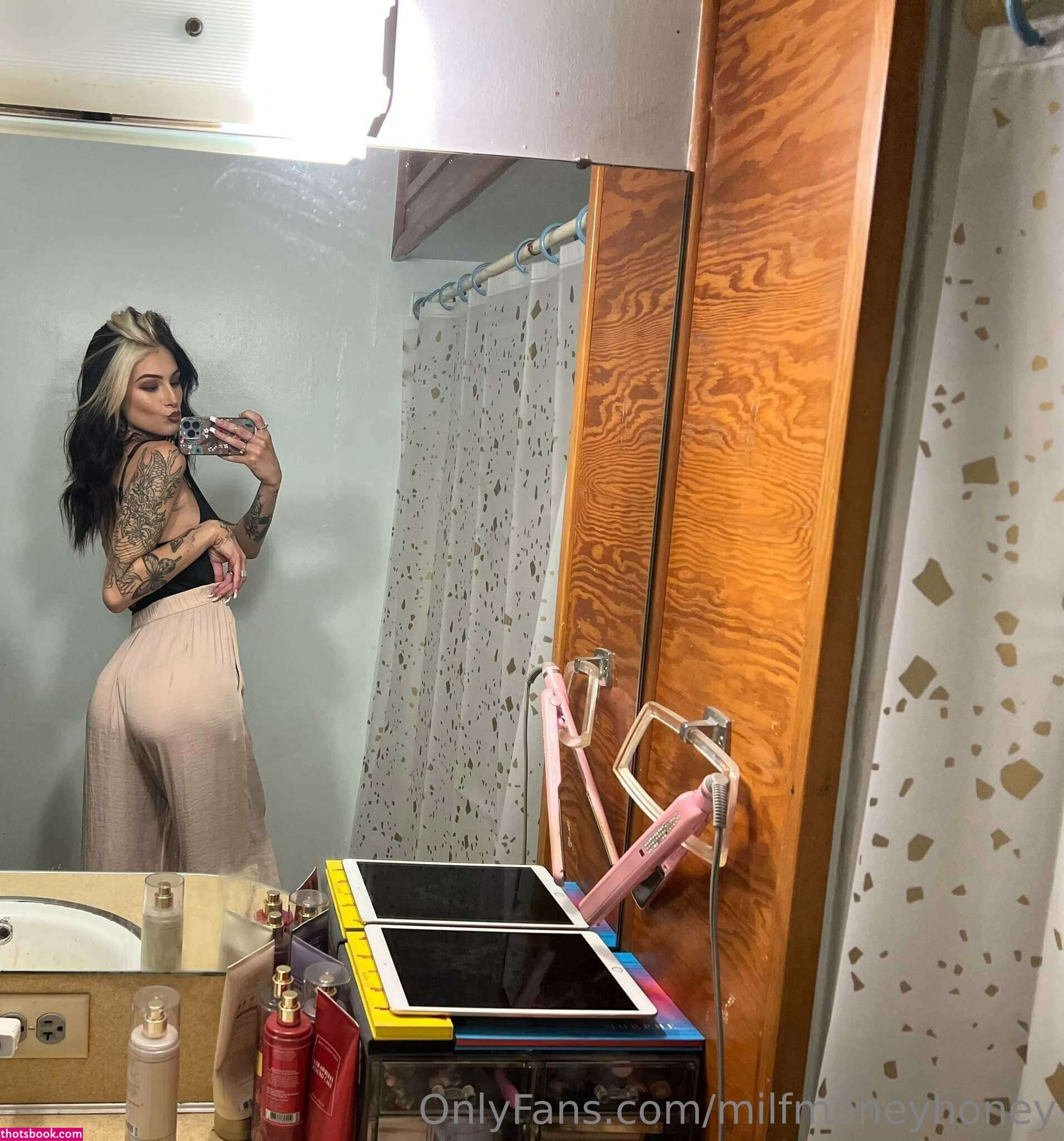 milfmoneyhoney Photo #62