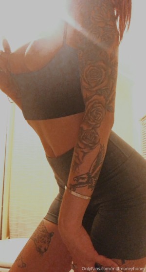 milfmoneyhoney Post #3