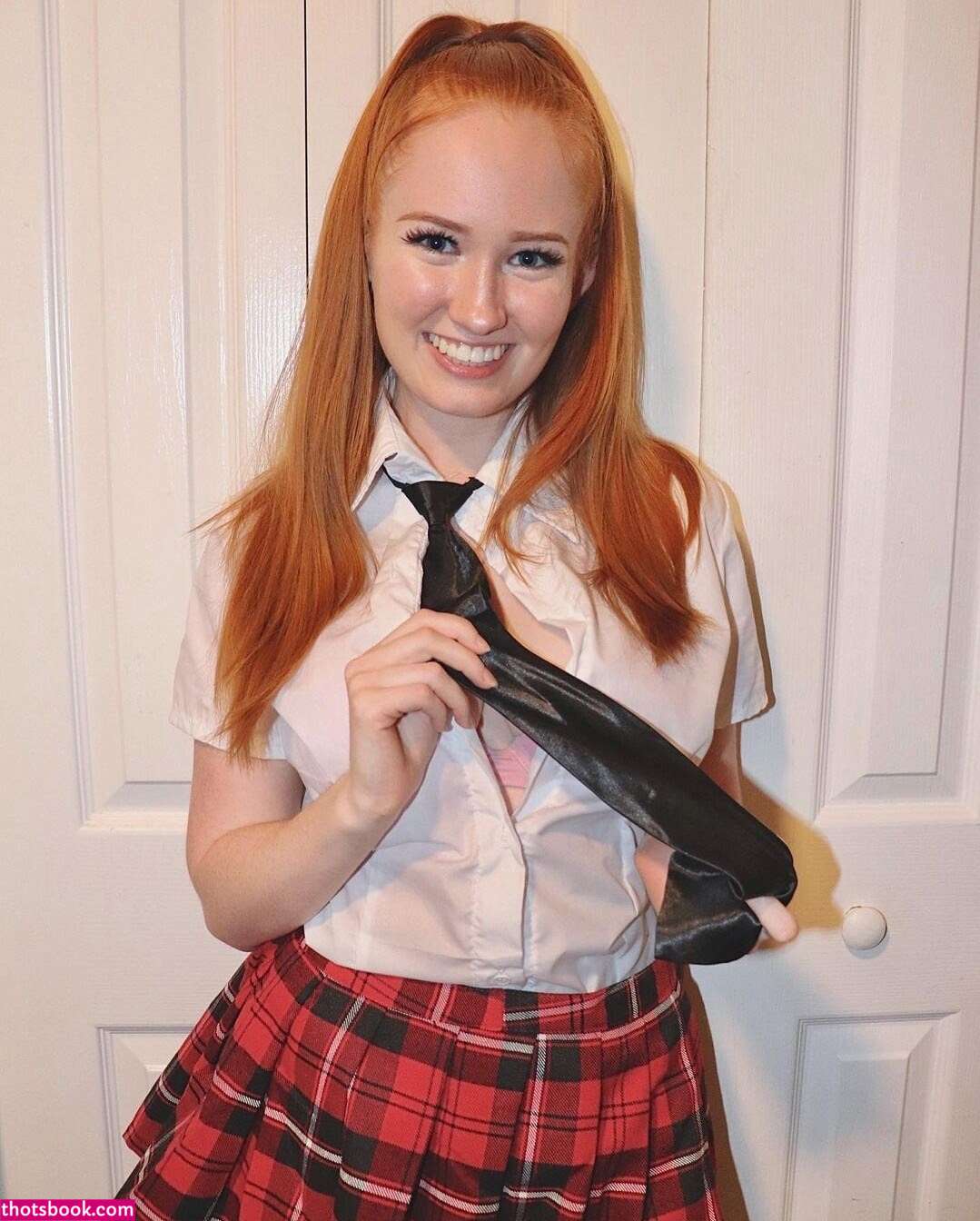 Iksnirub Twins Photo #68