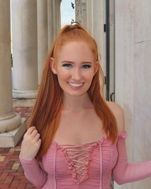 Iksnirub Twins Photo #92