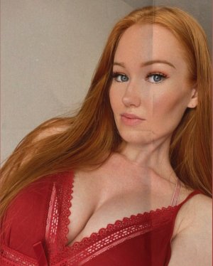 Iksnirub Twins Photo #141