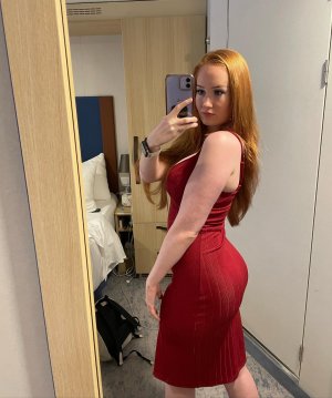 Iksnirub Twins Photo #143