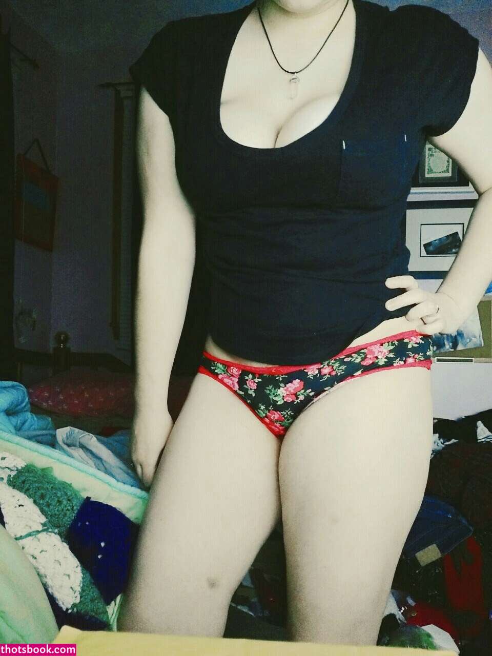 Asmrkitten Photo #20