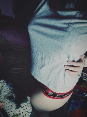 Asmrkitten Photo #22