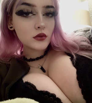 deathgripsbukakke Photo #7