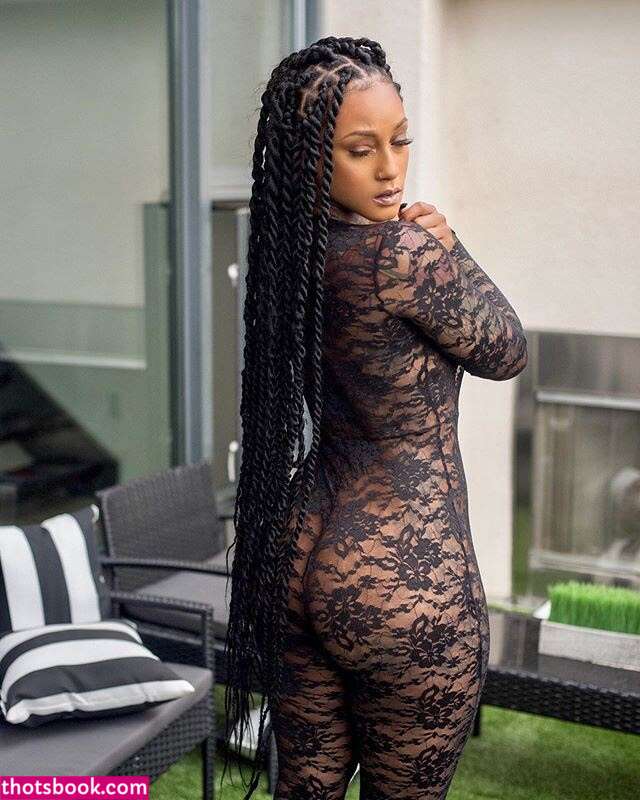 Mizz Twerksum Photo #18