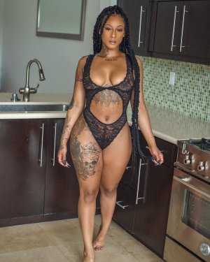 Mizz Twerksum Photo #53