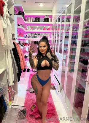 Karmen Karma Photo #73