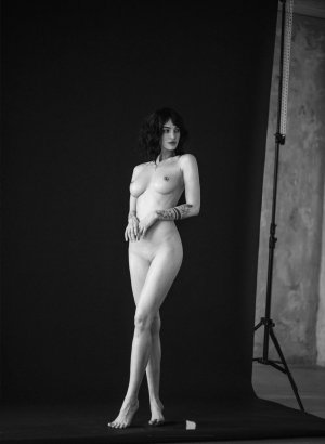 Vialentina Photo #40