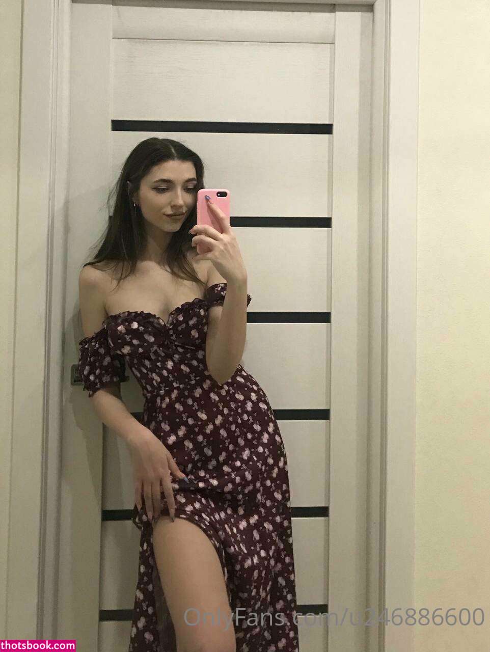 Teenymouse Photo #79