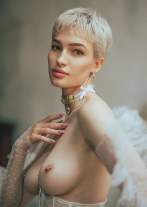 Vialentina Photo #103