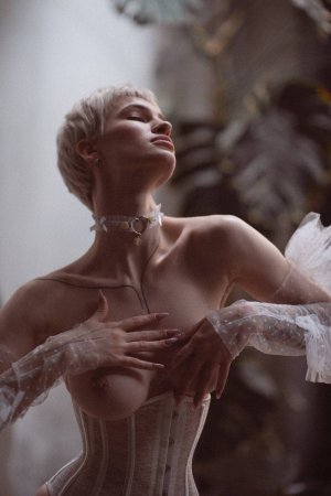 Vialentina Photo #104