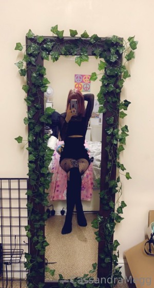 cassandrameg Photo #36