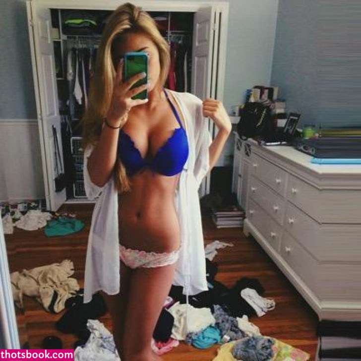 Olivia Lhopitault Photo #13