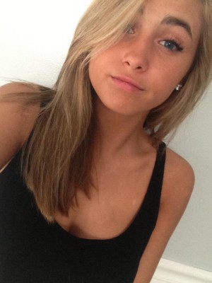 Olivia Lhopitault Photo #27