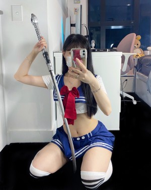 sylvieaeri Photo #13