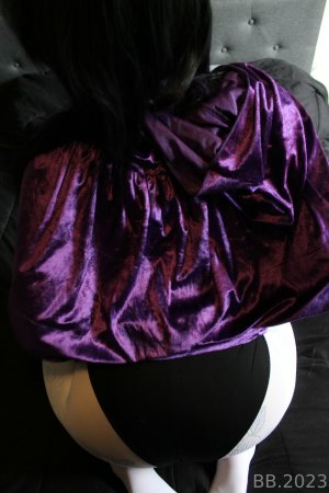 Hotgothmilf Photo #23