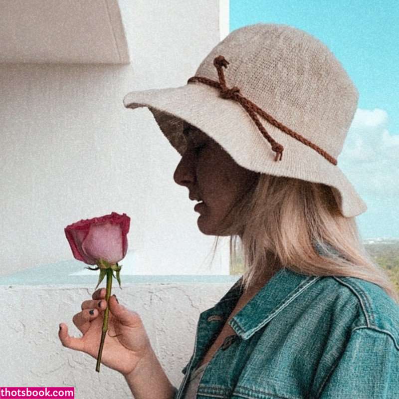 Abby Cummons Photo #20