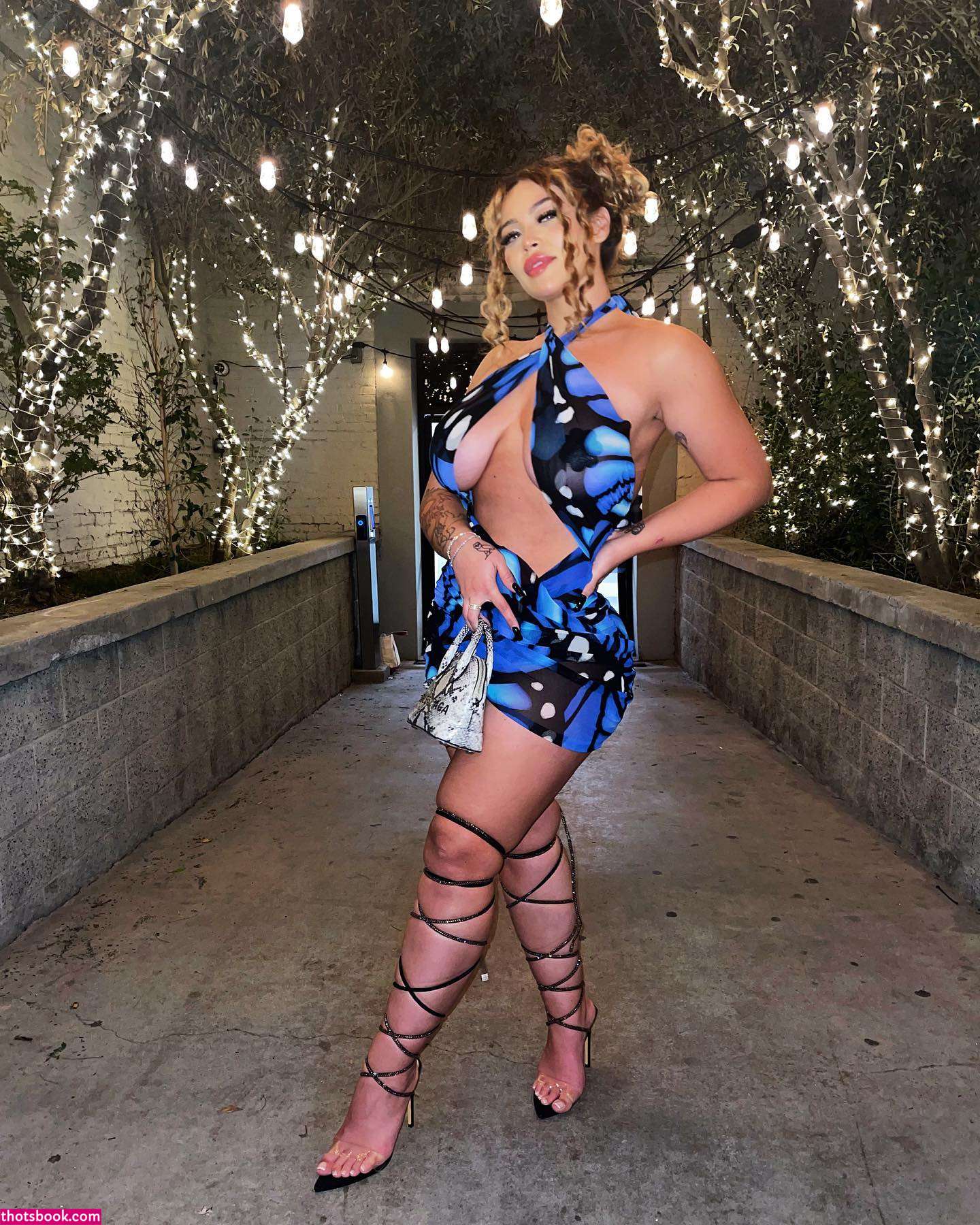 Woahhtee Tillyktv Photo #6