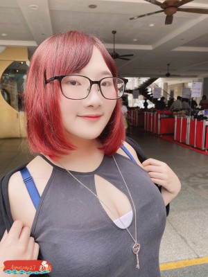 Indonesian Cosplayer Photo #43