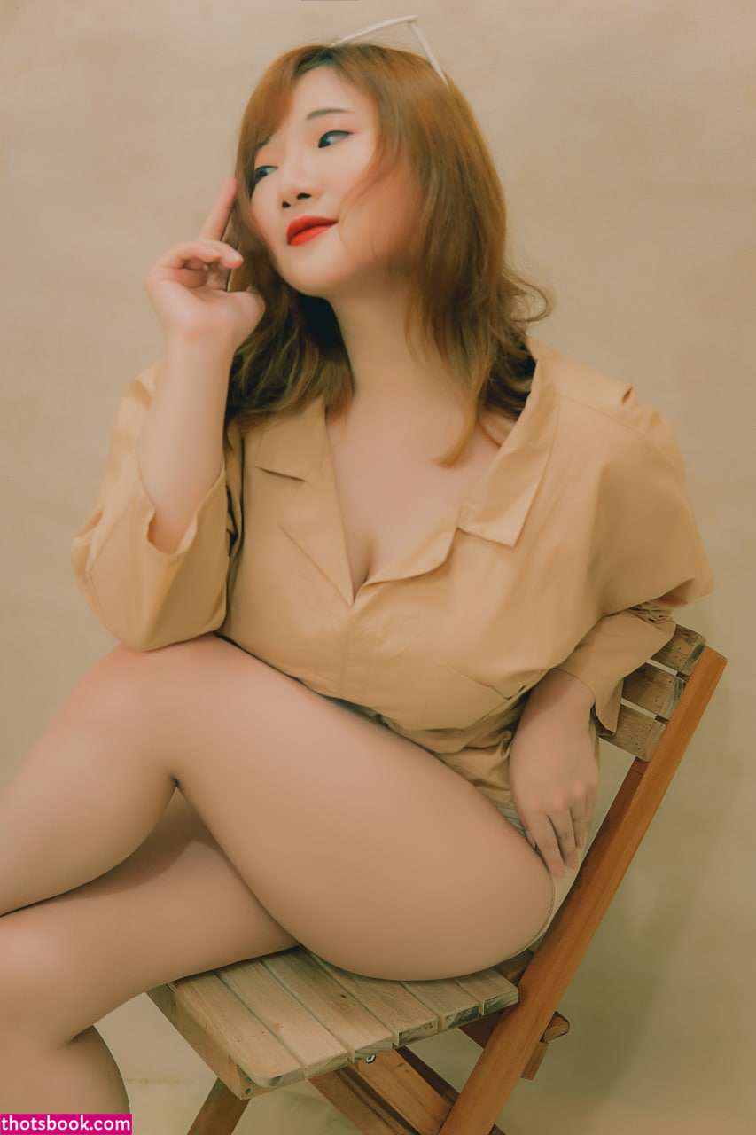 Indonesian Cosplayer Photo #45