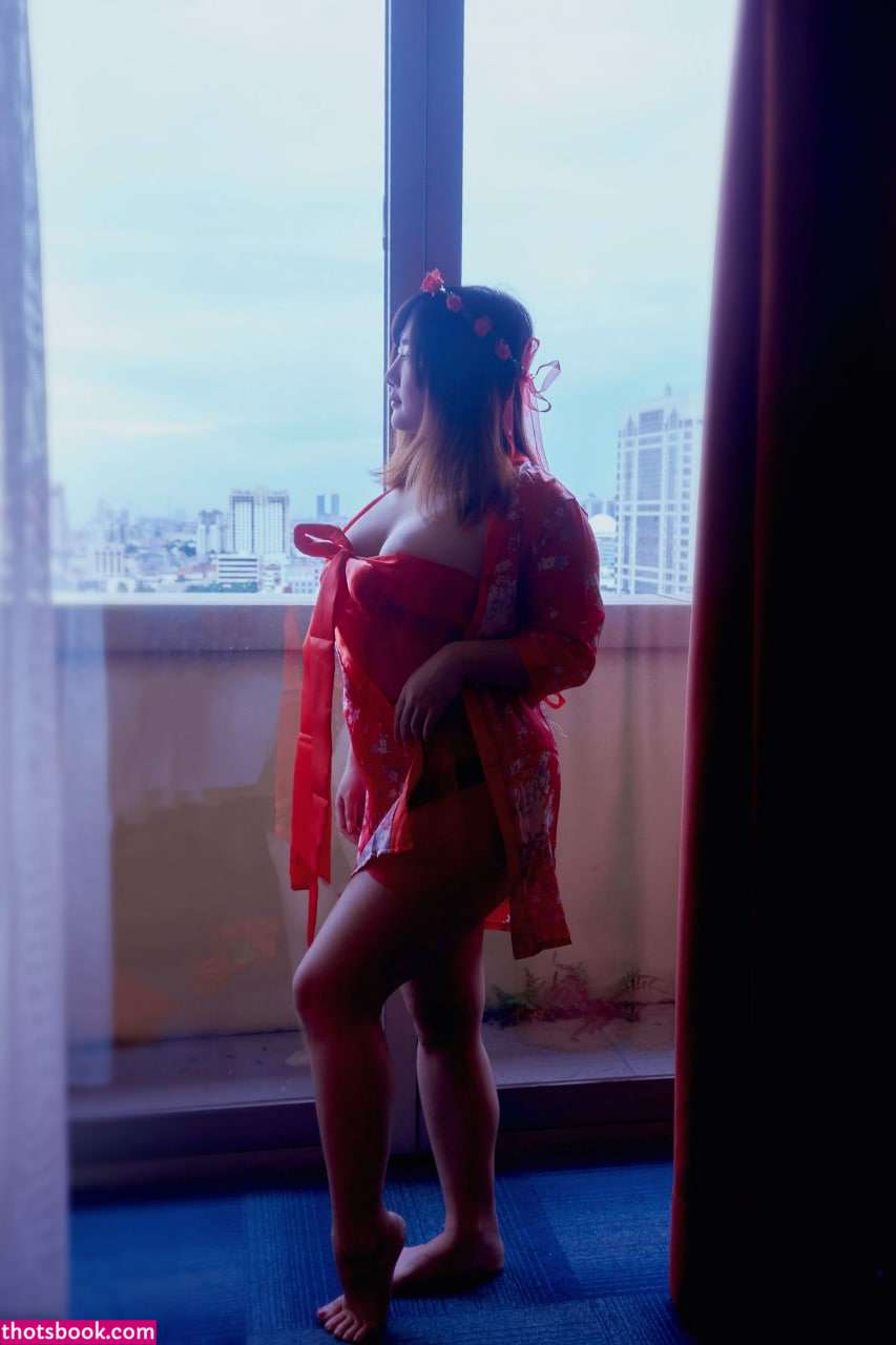 Indonesian Cosplayer Photo #123