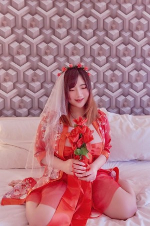 Indonesian Cosplayer Photo #104