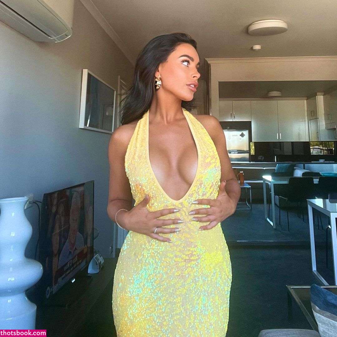 Bronte Schofield Photo #4