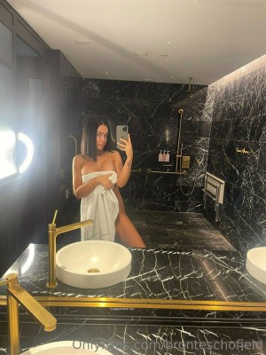 Bronte Schofield Photo #31