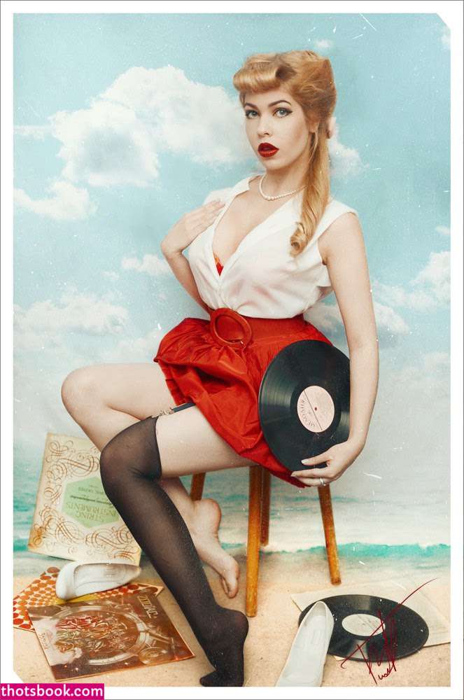 Eilisavcosplay Photo #12