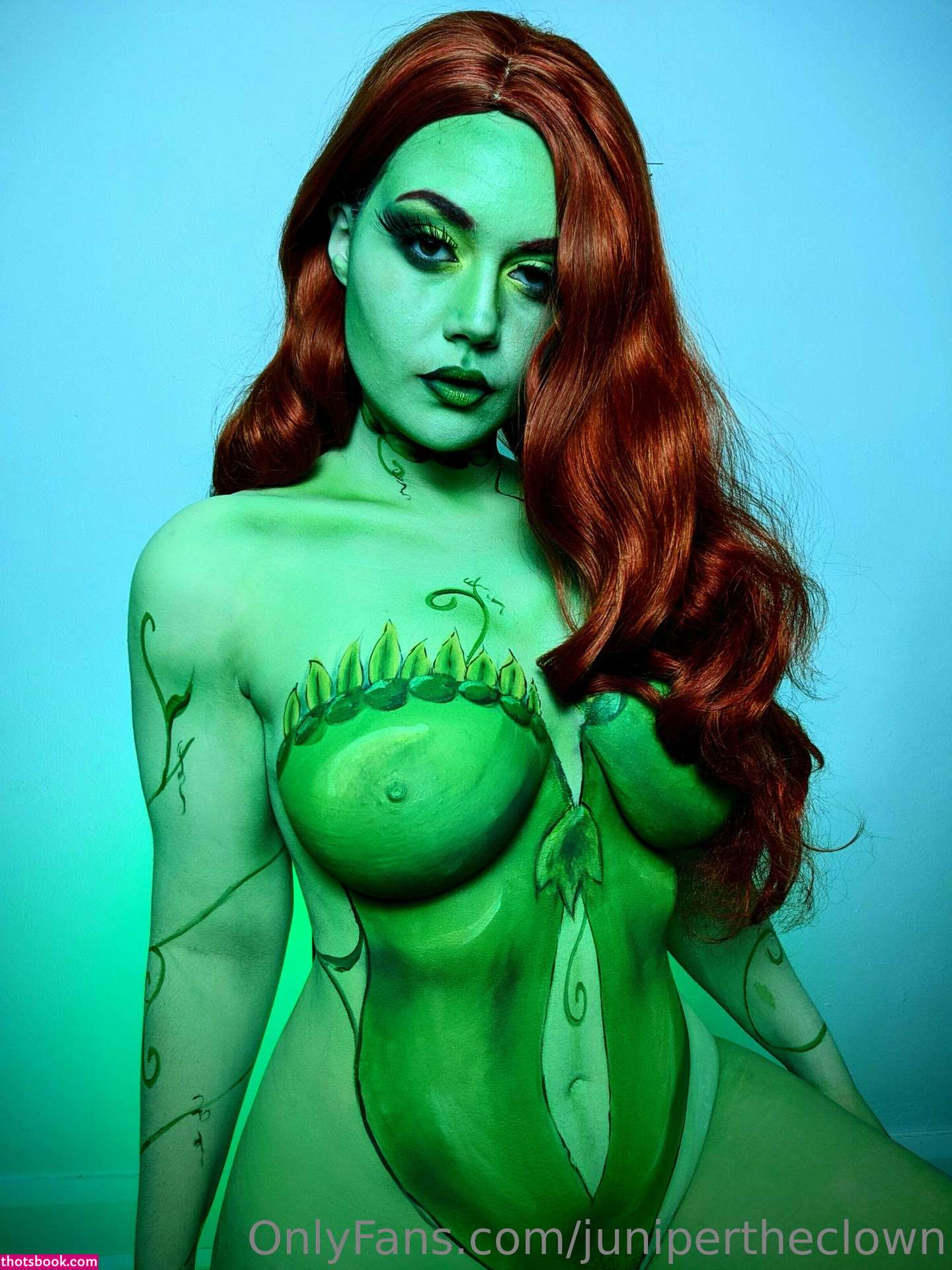 Gabby Carbon Photo #13