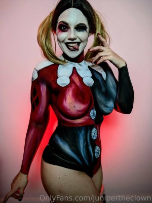 Gabby Carbon Photo #22