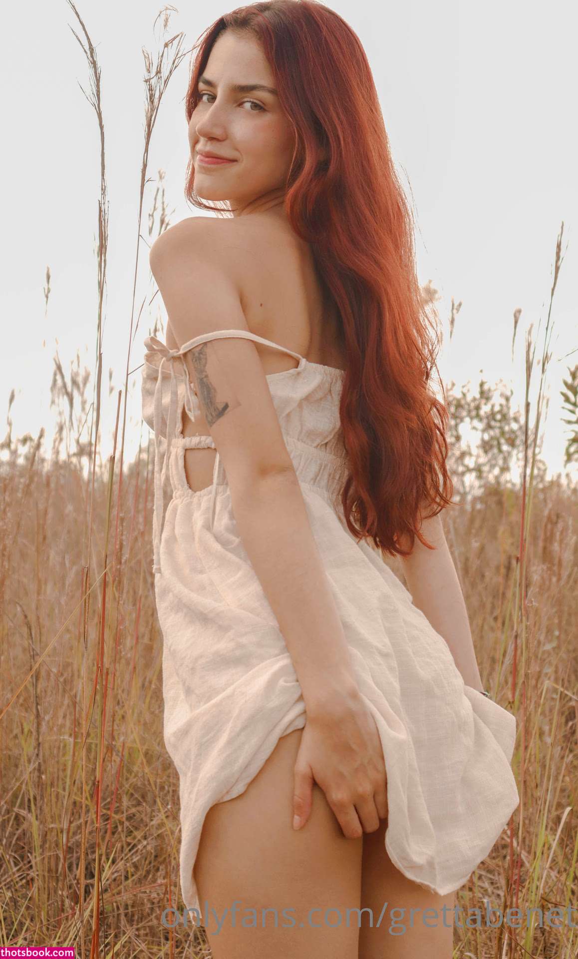 grettabenett Photo #10