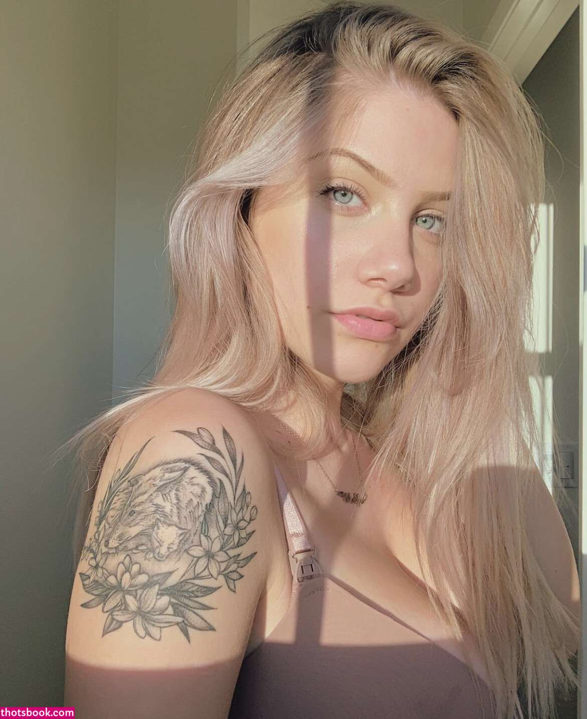 Mikaylaay aka milkayla Photo #9