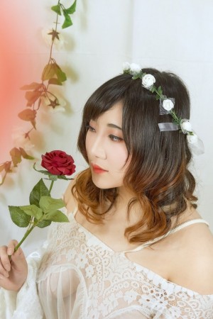 Indonesian Cosplayer Photo #228