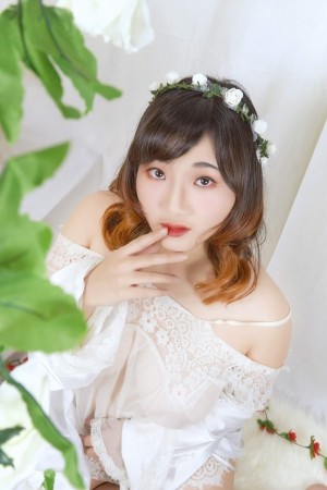 Indonesian Cosplayer Photo #236