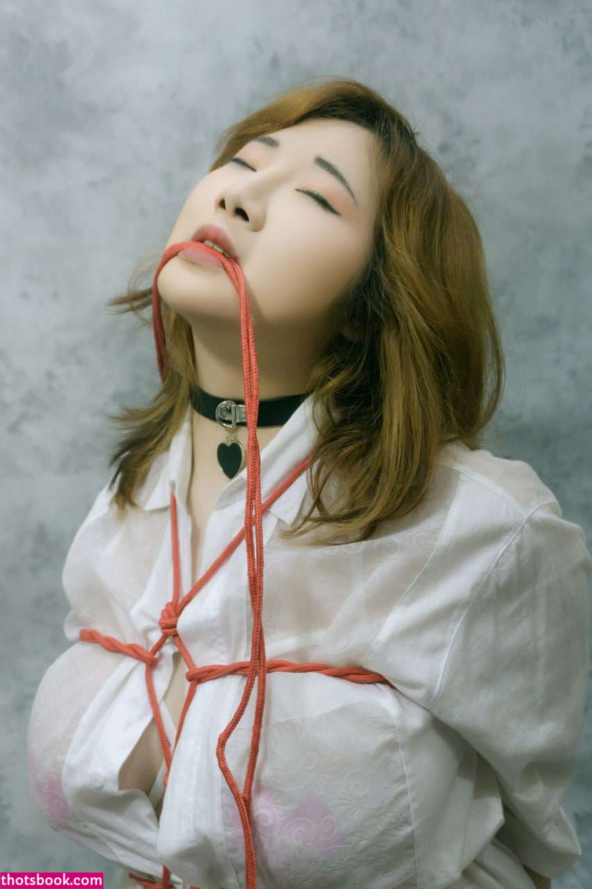 Indonesian Cosplayer Photo #263