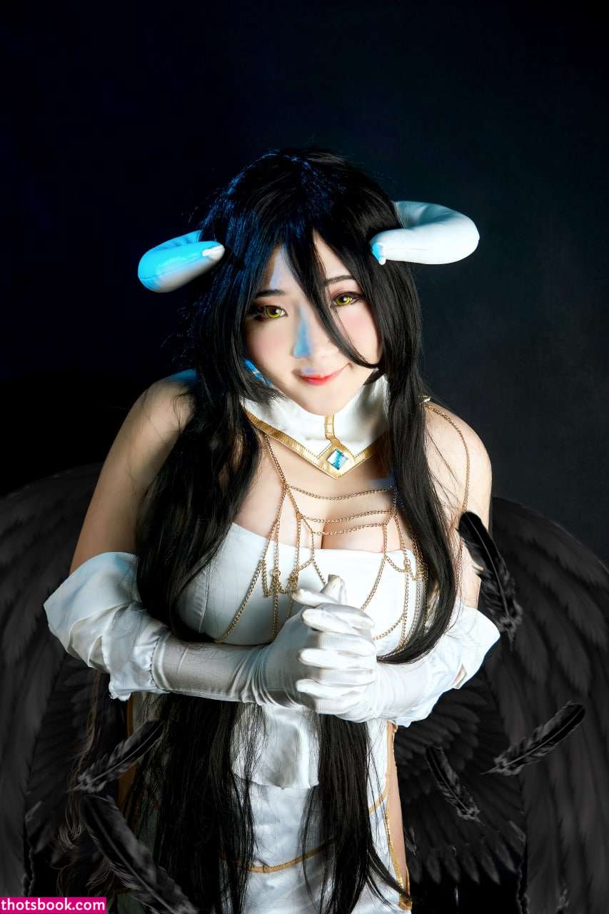 Indonesian Cosplayer Photo #310