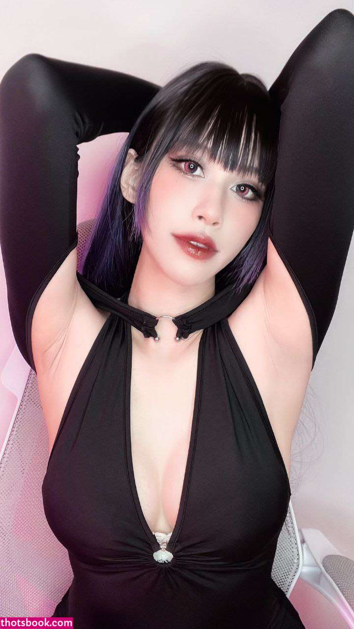 Earnieshime Photo #3